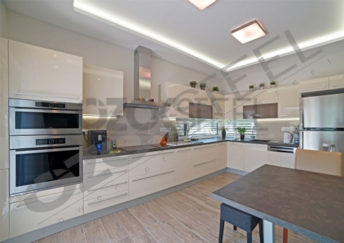 Belur Light Steel Villa 150 m²