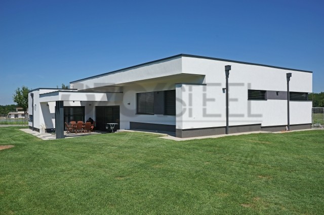 Belur Light Steel Villa 150 m²