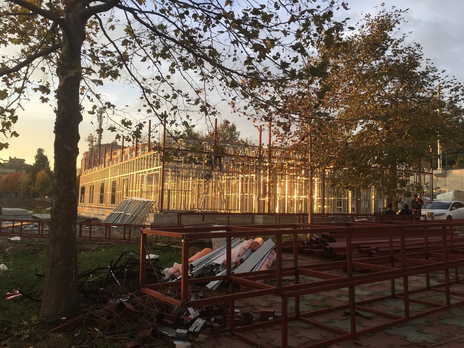 İstanbul Büyük Şehir Belediyesi Park ve Şehircilik Müdürlüğü Binası Kartal İstanbul 200 m² 