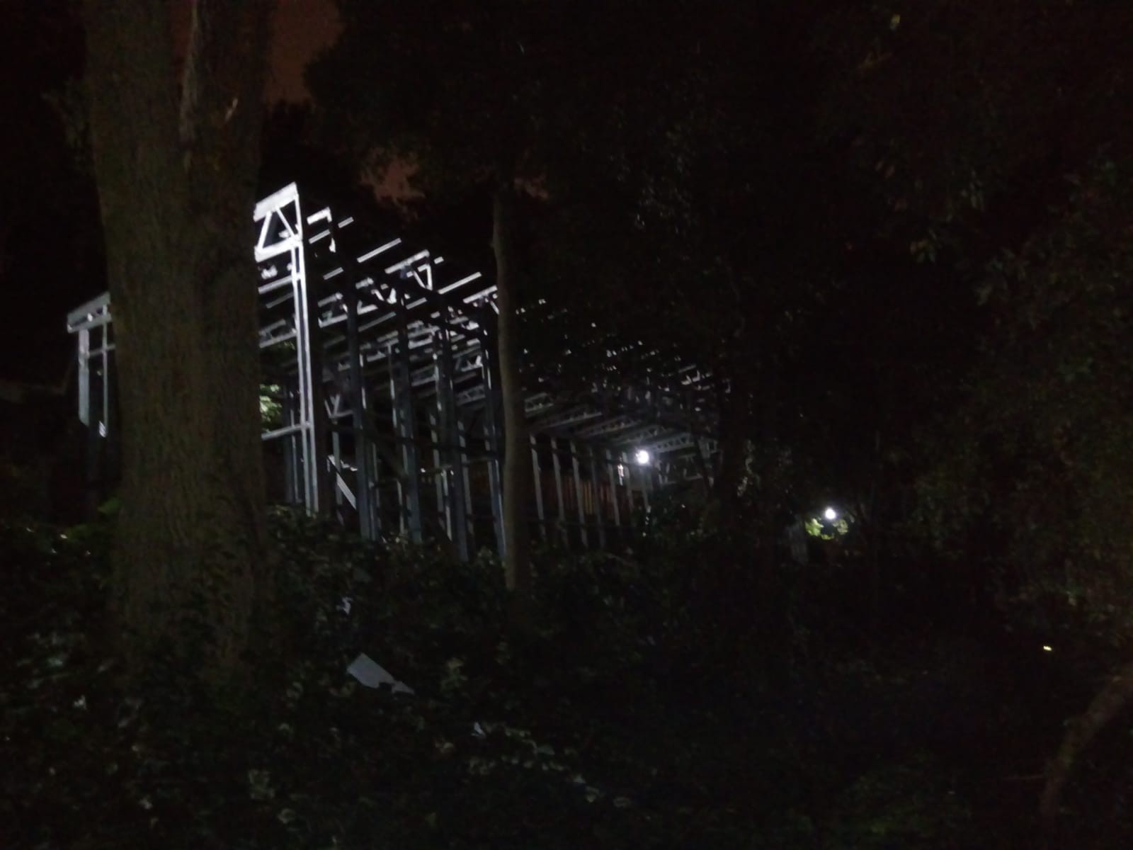 İstanbul Büyük Şehir Belediyesi Park ve Şehircilik Müdürlüğü Binası Kartal İstanbul 200 m² 