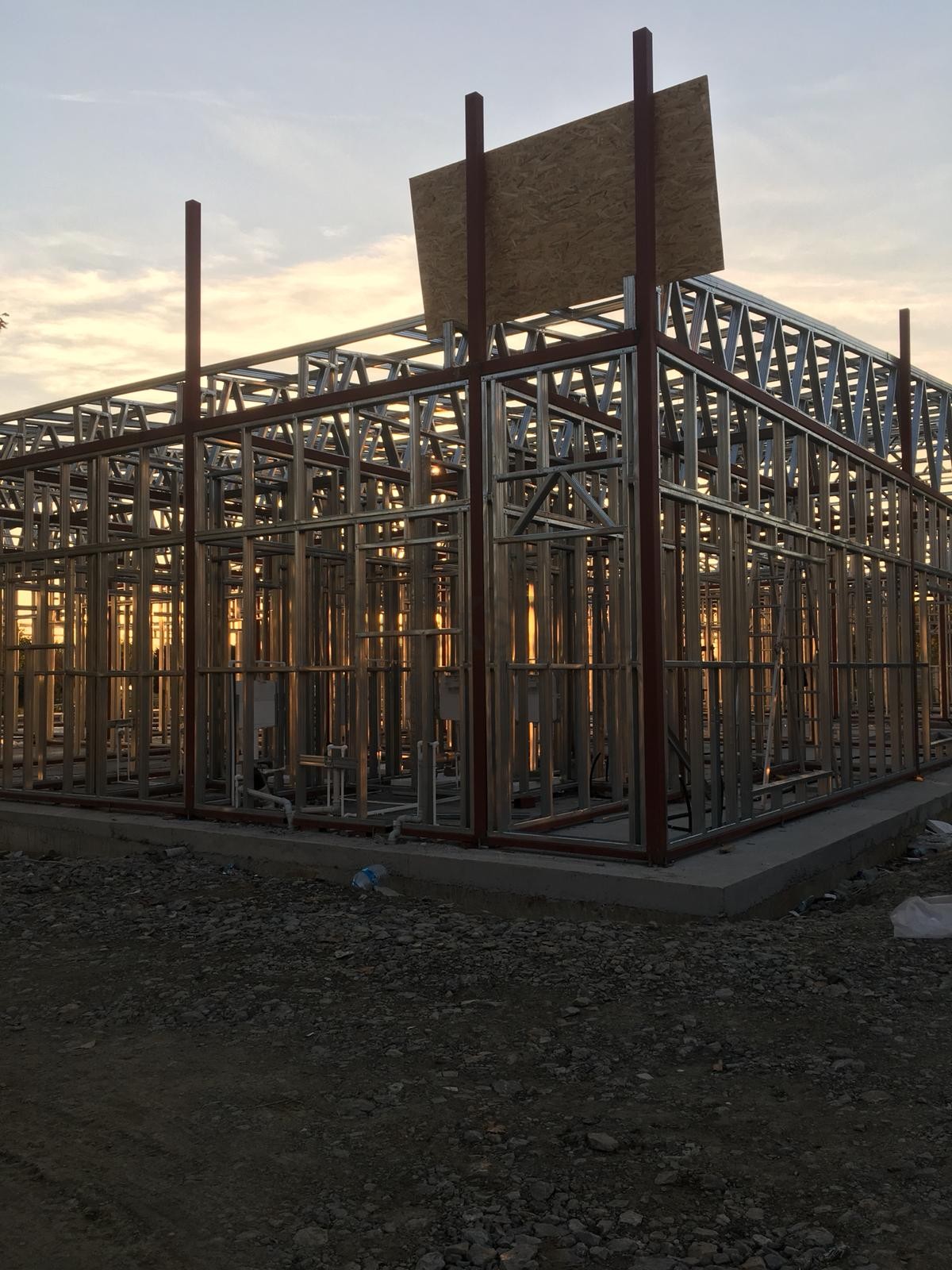 İstanbul Büyük Şehir Belediyesi Park ve Şehircilik Müdürlüğü Binası Kartal İstanbul 200 m² 