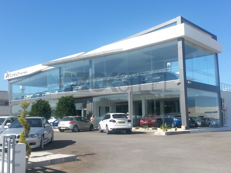 Kıbrıs Steel Auto Gallery 200 m²