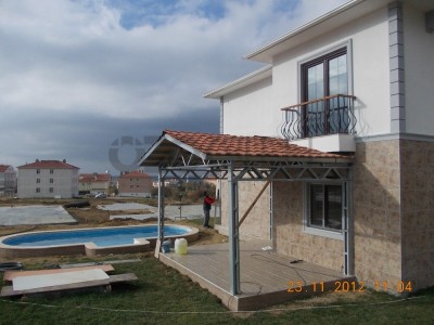 Deep Blue Steel Houses Assembly Phase