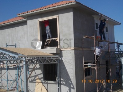 Deep Blue Steel Houses Assembly Phase