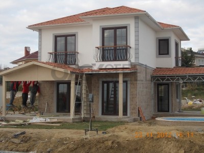 Deep Blue Steel Houses Assembly Phase